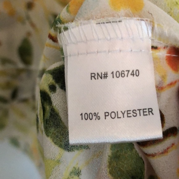 Gauzy light tiered sleeveless tunic - Picture 3 of 4